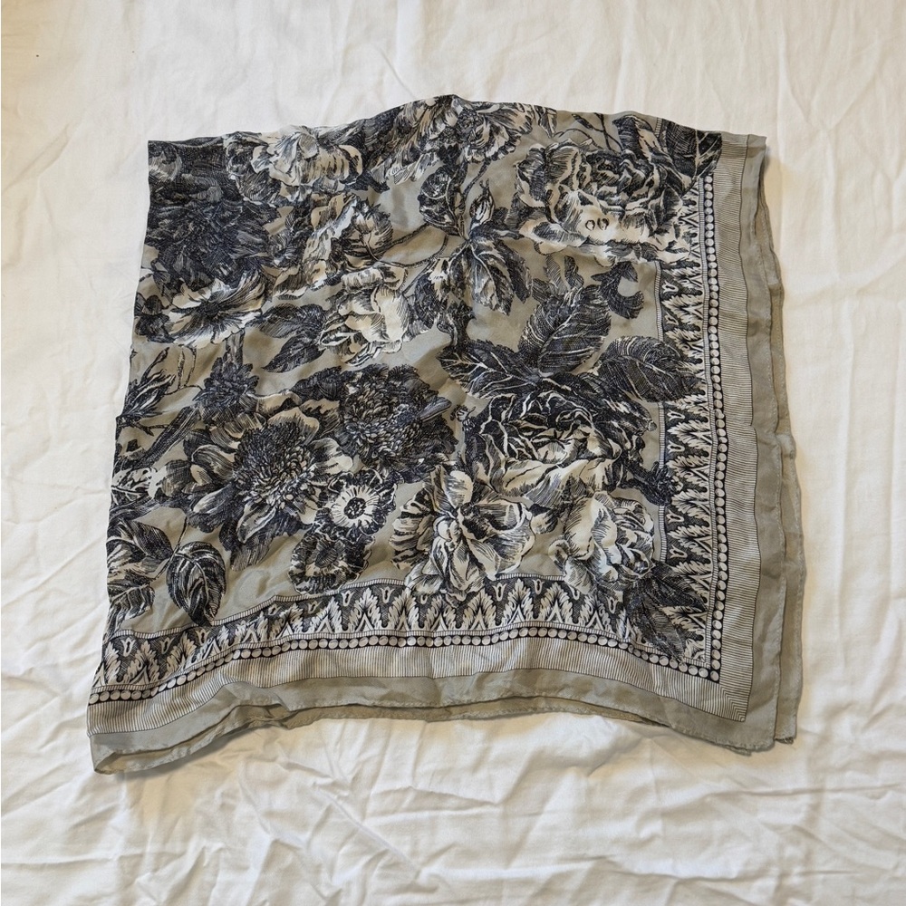 Floral Patterned Scarf